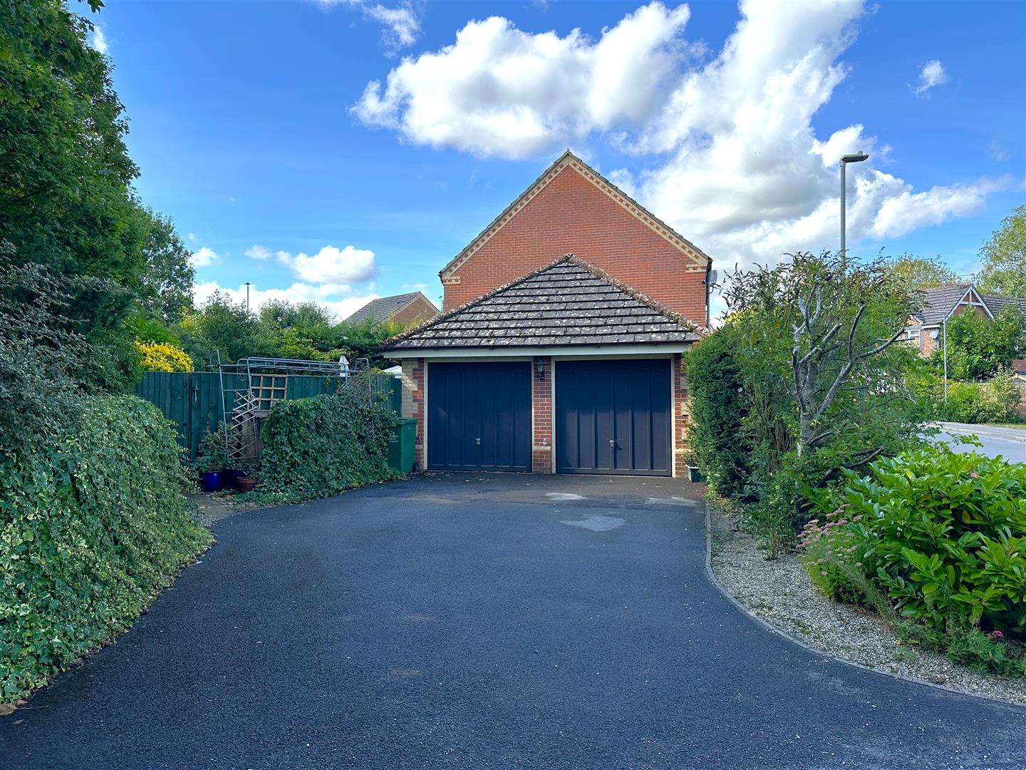 Willowbank, Chippenham